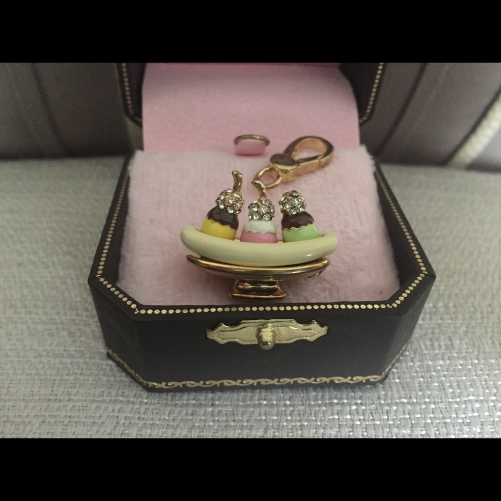 Broken Vintage Juicy Couture Charm